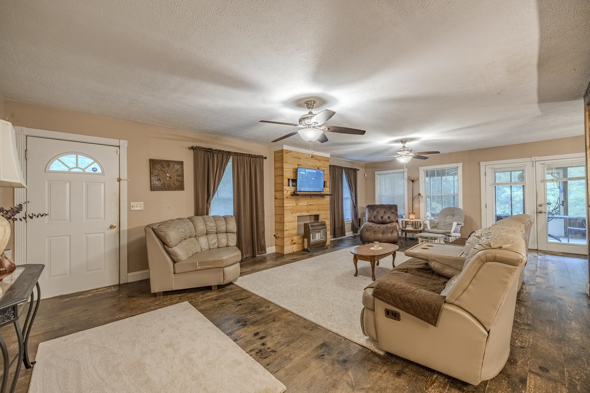 1640 Lick Creek Road Michie, TN 38357 - Photo 5 of 40