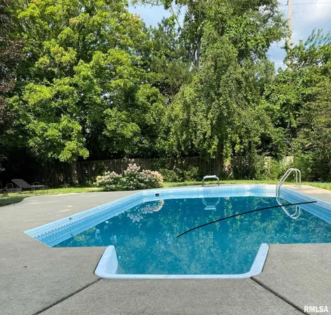 $424,000 | 3400 Briana Drive, Springfield, IL 62711