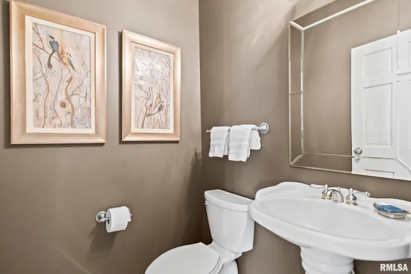 $424,000 | 3400 Briana Drive, Springfield, IL 62711