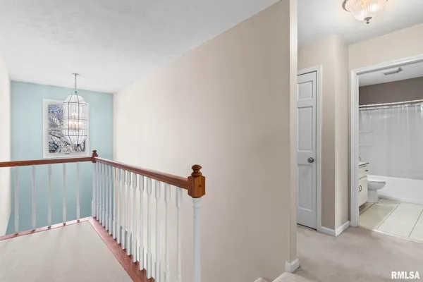 $424,000 | 3400 Briana Drive, Springfield, IL 62711