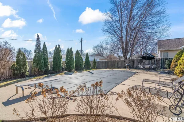 $424,000 | 3400 Briana Drive, Springfield, IL 62711