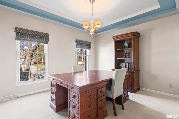 $424,000 | 3400 Briana Drive, Springfield, IL 62711