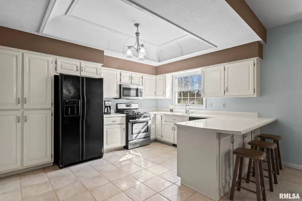 $424,000 | 3400 Briana Drive, Springfield, IL 62711