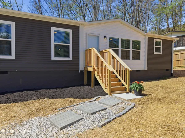 $319,900 | 7265 Schaad Road, Knoxville, TN 37931