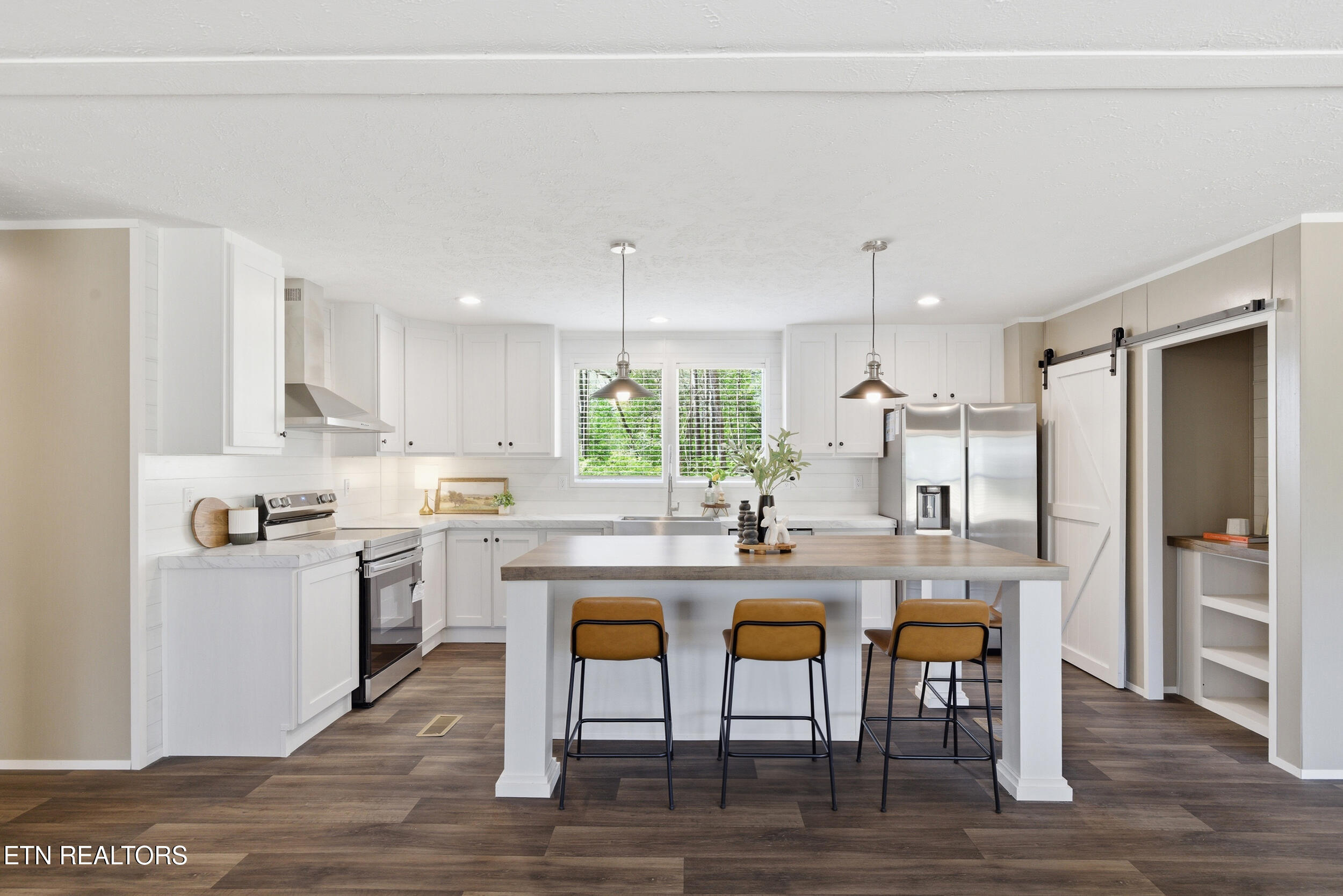 7265 Schaad Road Knoxville, TN 37931 - Photo 5 of 34 26_7265_schaad_rd_0074