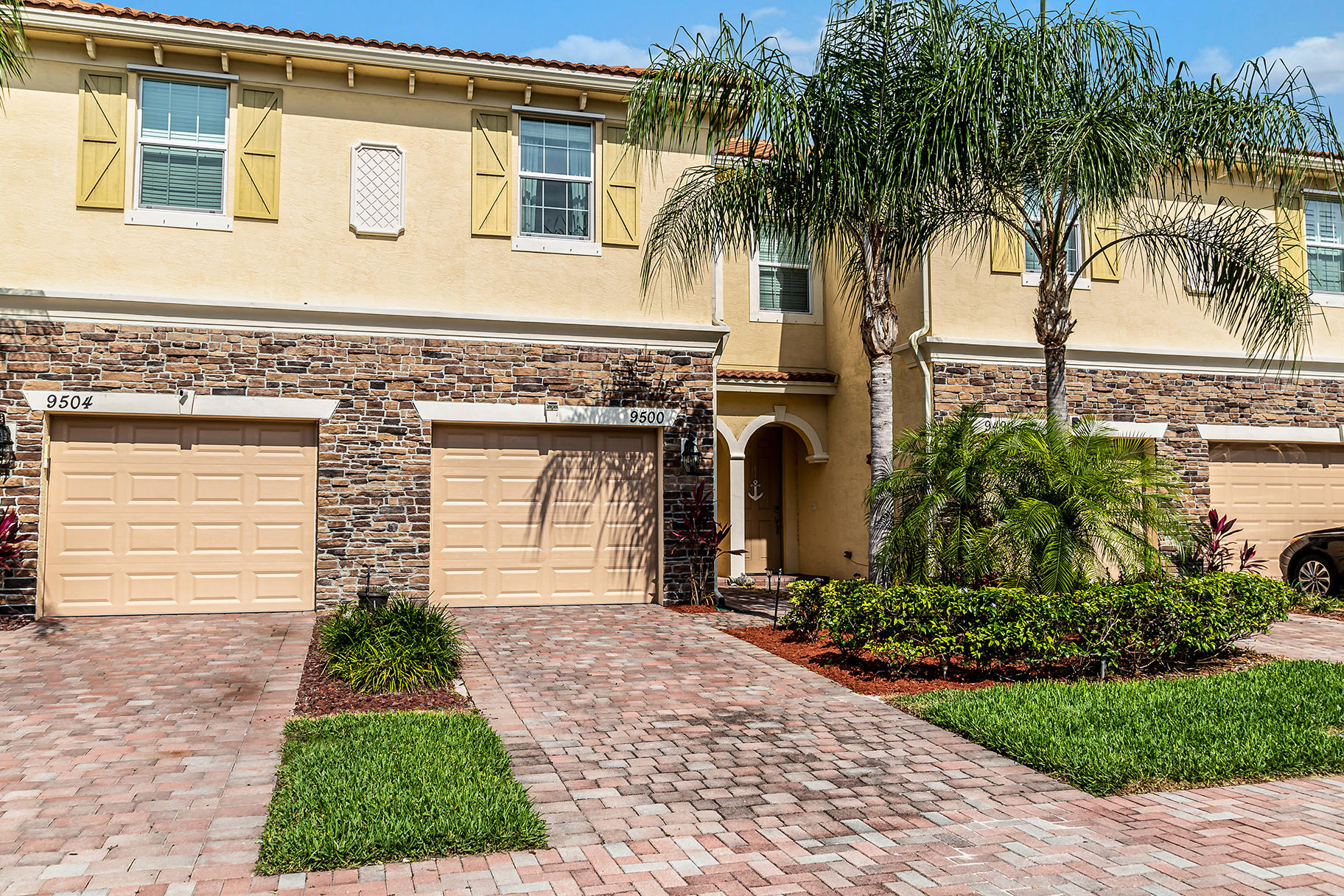 9500 SW Merlin Ct (17)