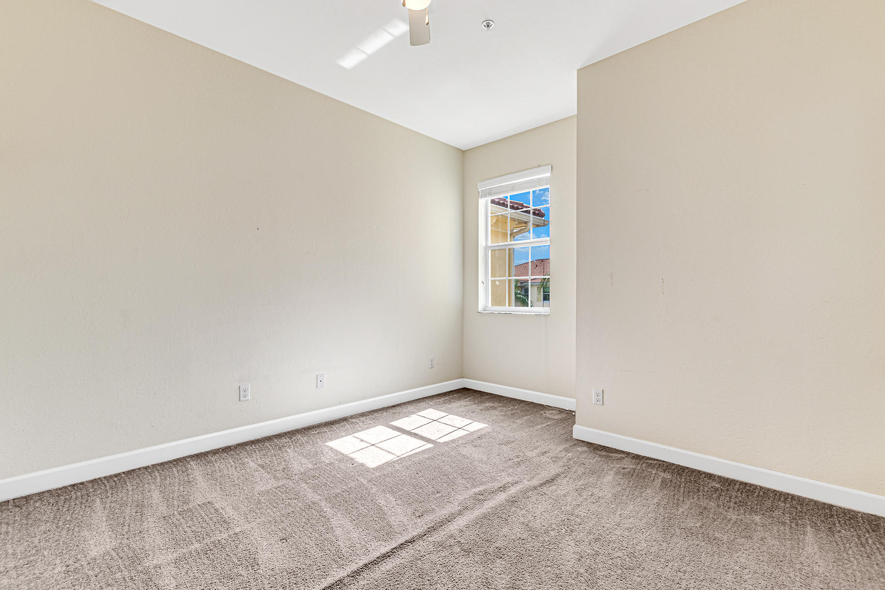 9500 Southwest Merlin Court Stuart, FL 34997 - Photo 15 of 20 9500 SW Merlin Ct (14)