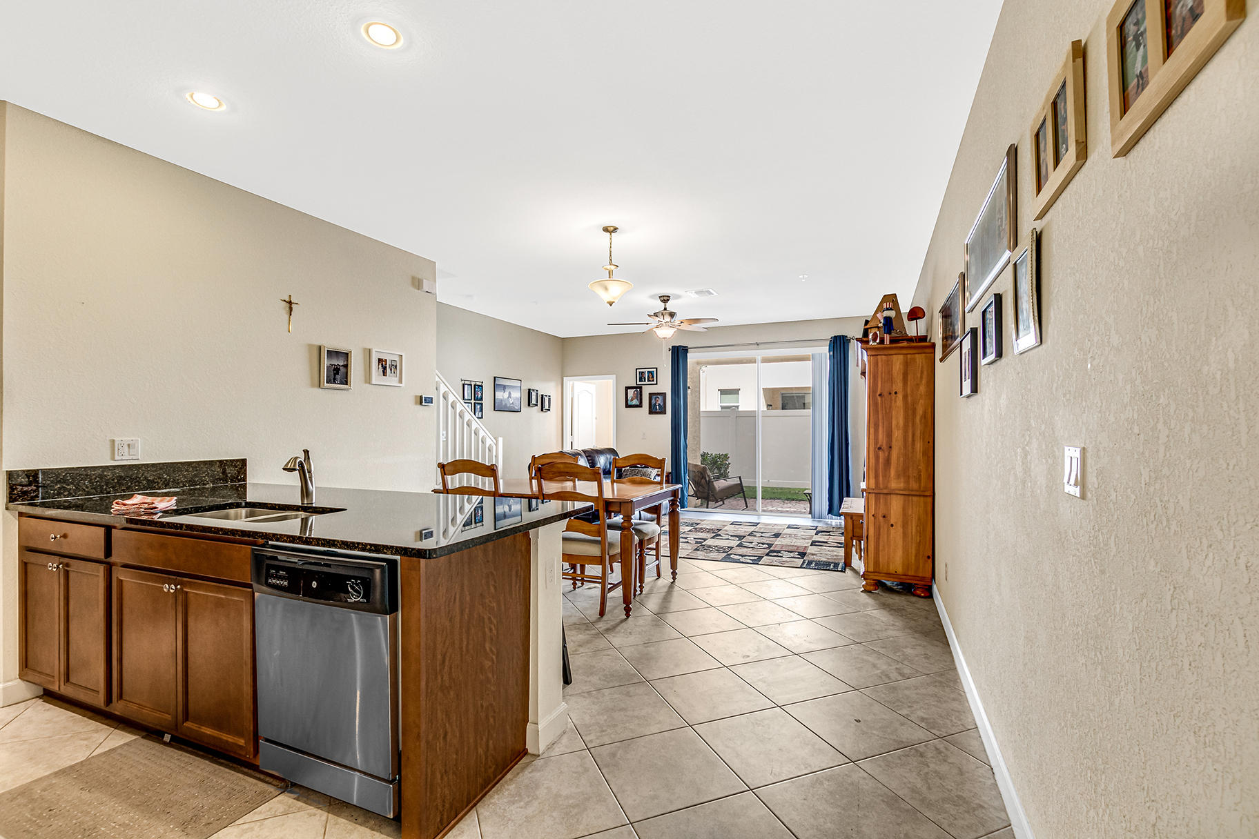 9500 SW Merlin Ct (1)