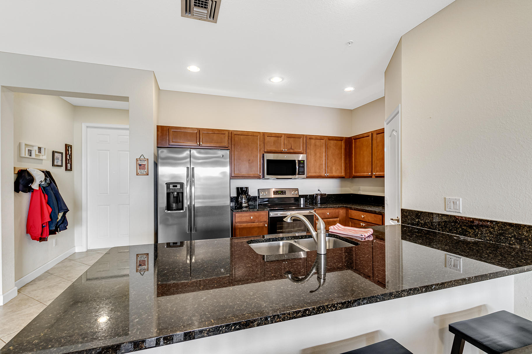 9500 SW Merlin Ct (4)