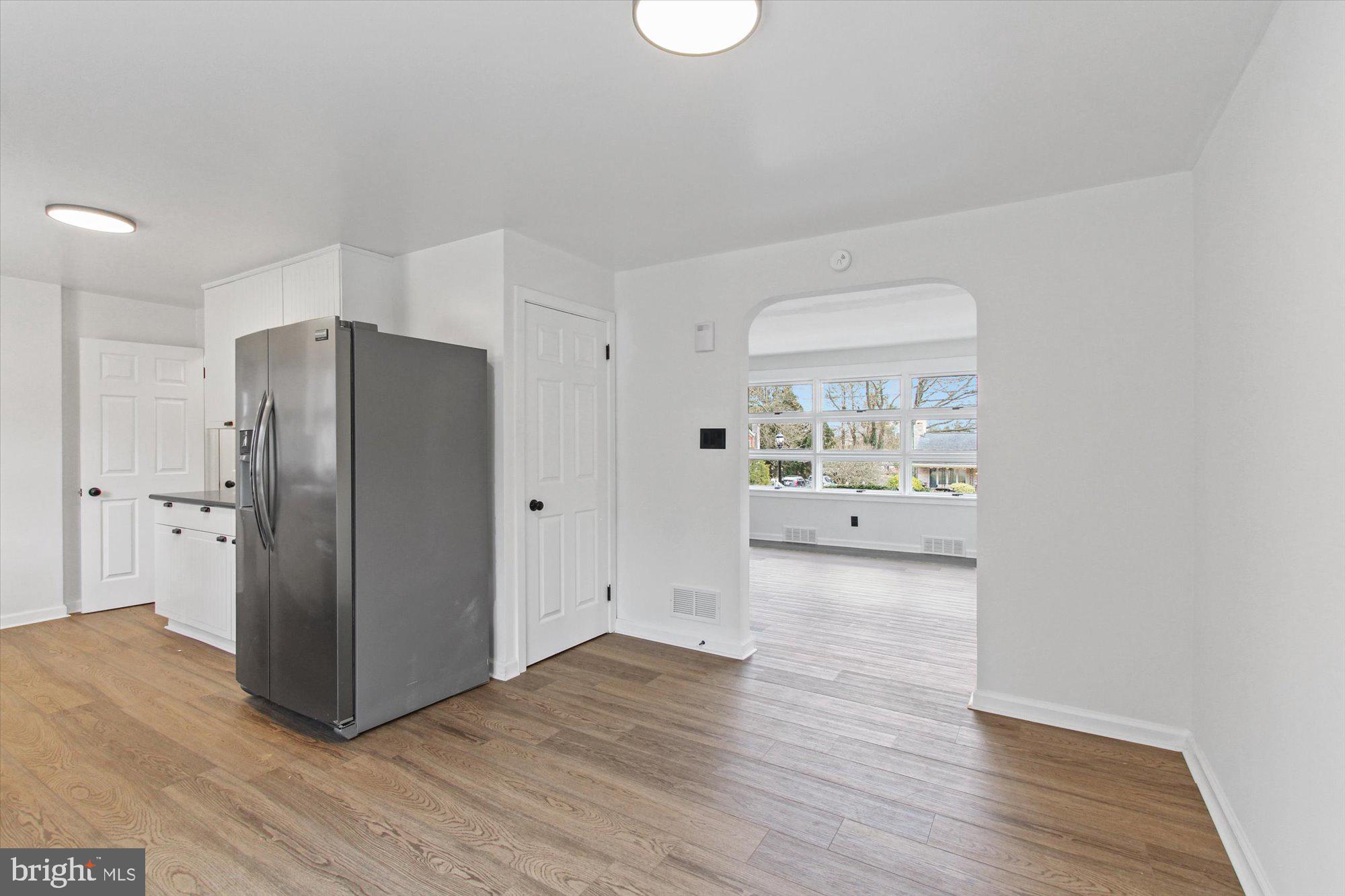 421 Beaumont Road York, PA 17403 - Photo 8 of 25