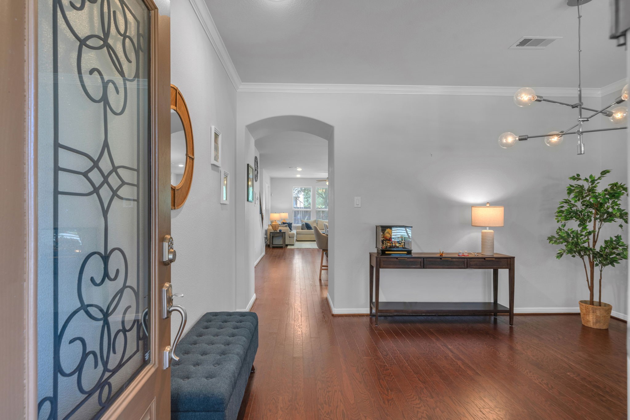 6427 Addlestone Ridge Lane Katy, TX 77494 - Photo 5 of 32 Elegant entry with warm and welcoming design.