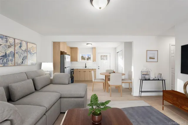 $419,000 | 818 Meade Avenue, Patchogue, NY 11772