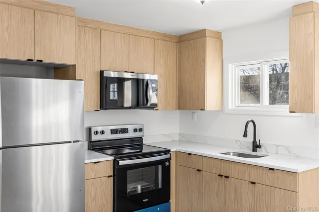 $419,000 | 818 Meade Avenue, Patchogue, NY 11772