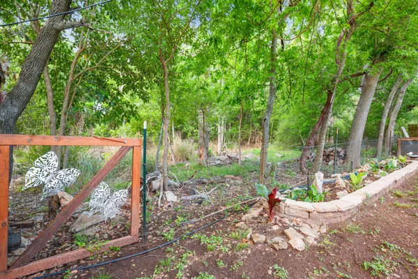 $495,000 | 5001 Ganymede Drive, Austin, TX 78727