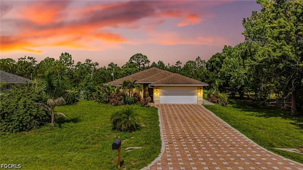 $272,500 | 1407 Poinsettia Avenue, Lehigh Acres, FL 33972