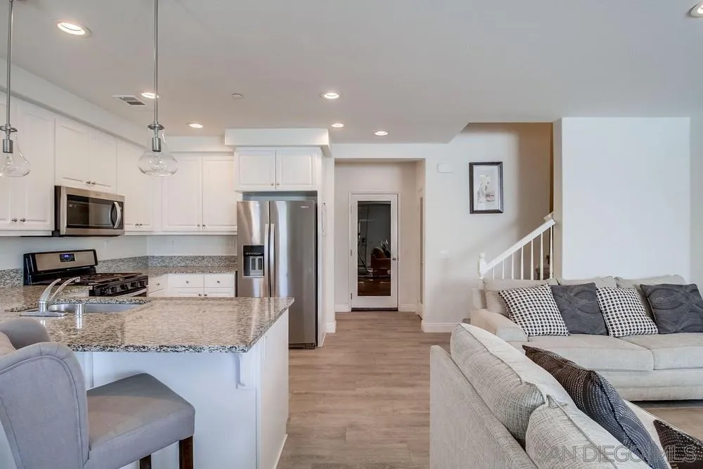 1231 Idanan Road, Unit 7 Chula Vista, CA 91913 - Photo 12 of 64 Gallery Image 12