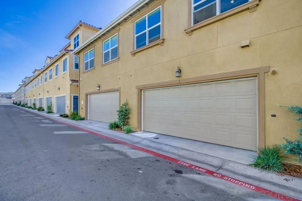 1231 Idanan Road, Unit 7 Chula Vista, CA 91913 - Photo 54 of 64 Gallery Image 54