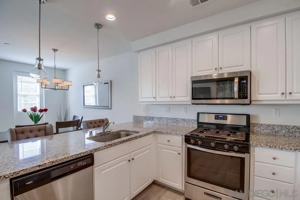 1231 Idanan Road, Unit 7 Chula Vista, CA 91913 - Photo 8 of 64 Gallery Image 8