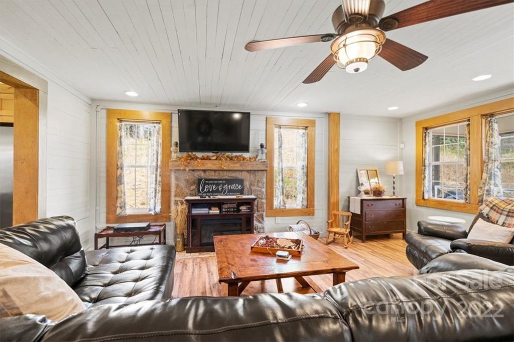 823 Stillwater Road Boomer, NC 28606 - Photo 20 of 48 Gallery Image 20