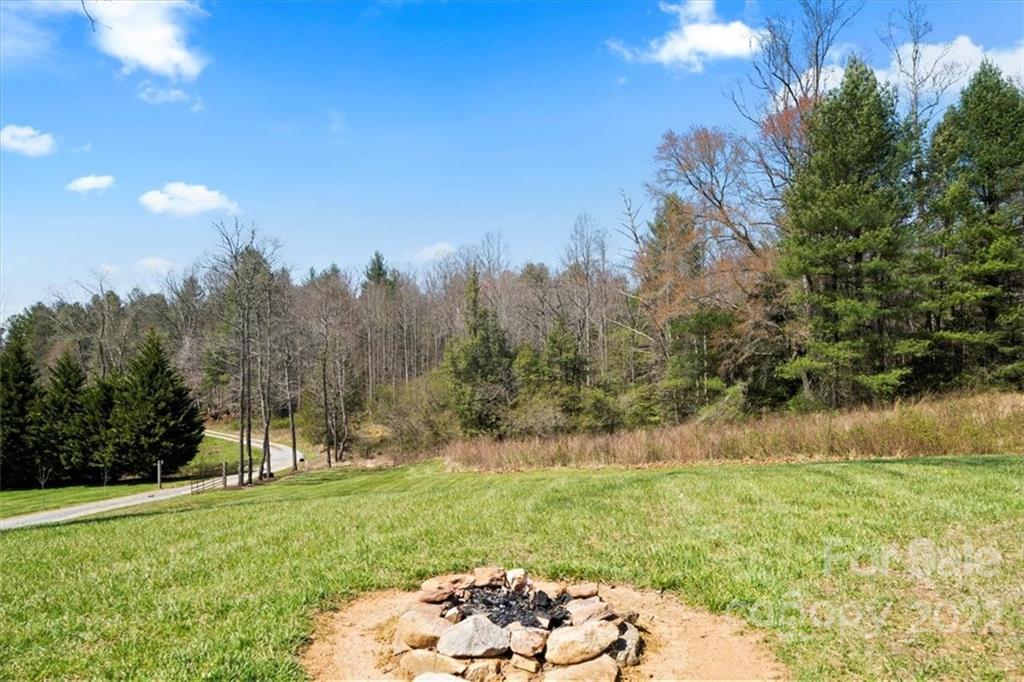 823 Stillwater Road Boomer, NC 28606 - Photo 10 of 48 Gallery Image 10