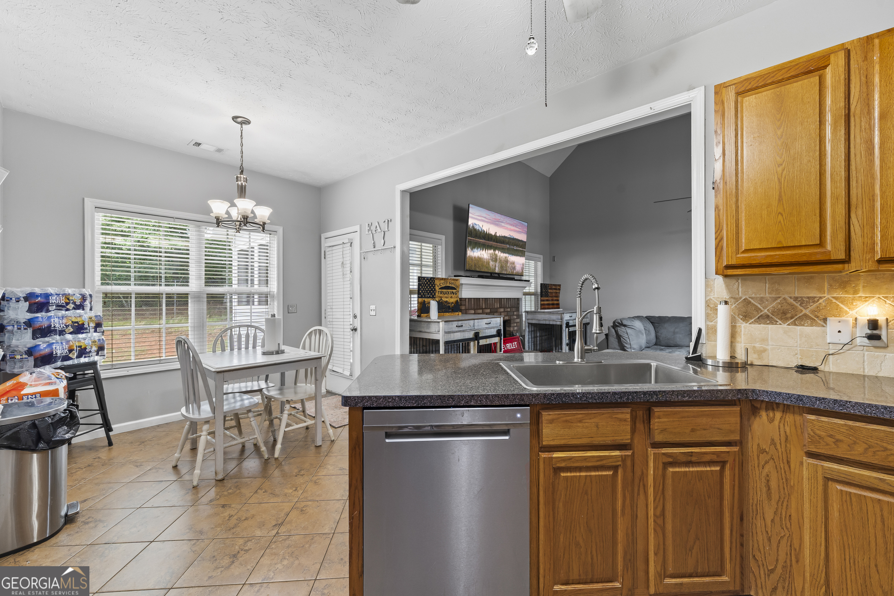 238 Apple Valley Road Commerce, GA 30529 - Photo 25 of 87