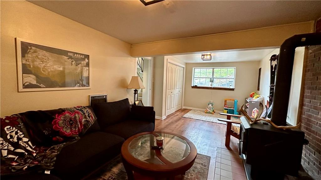 2525 Oakhill Road Gibsonia, PA 15044 - Photo 26 of 36 PERFECT SPOT FOR ENTERTAINING!