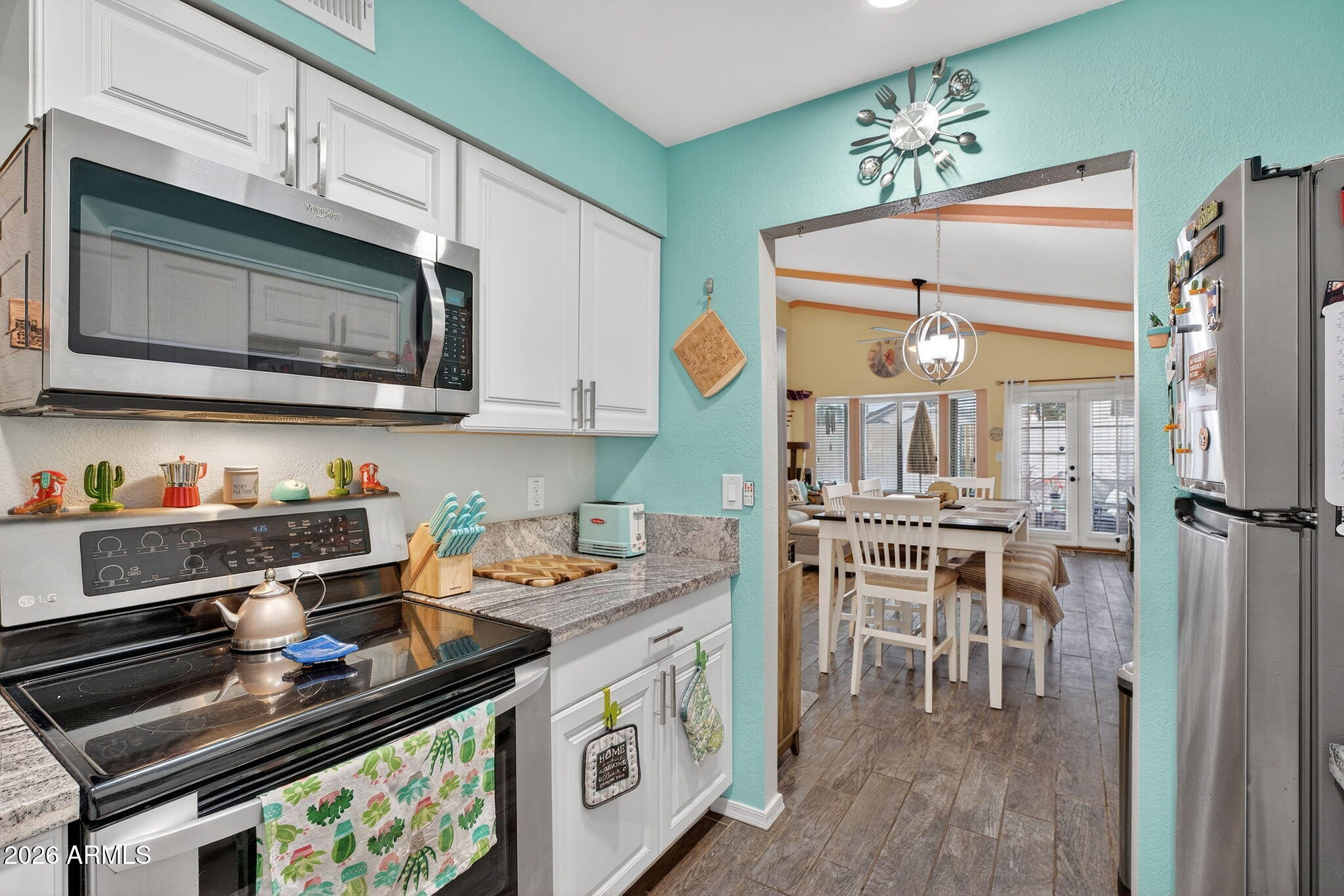 4175 East Pecan Road Phoenix, AZ 85040 - Photo 9 of 33 Updated Kitchen