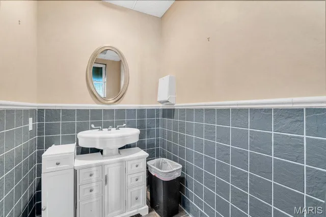 $275,000 | 3203 Ivanhoe Avenue, St. Louis, MO 63139