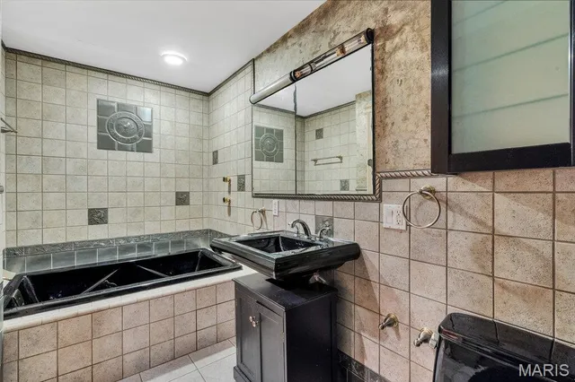 $275,000 | 3203 Ivanhoe Avenue, St. Louis, MO 63139