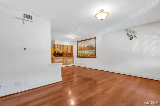 $275,000 | 3203 Ivanhoe Avenue, St. Louis, MO 63139