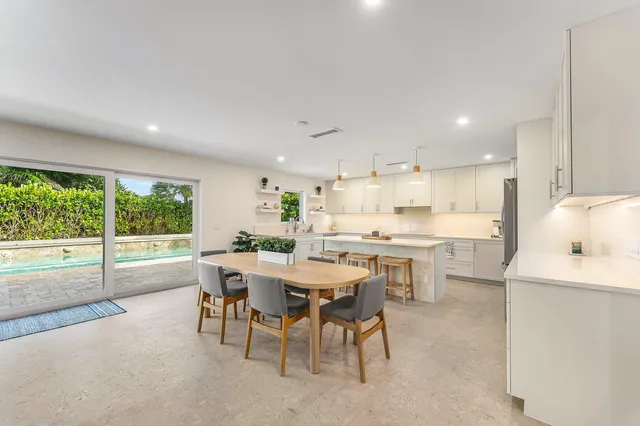 $14,000 | 1070 Marble Way, Boca Raton, FL 33432