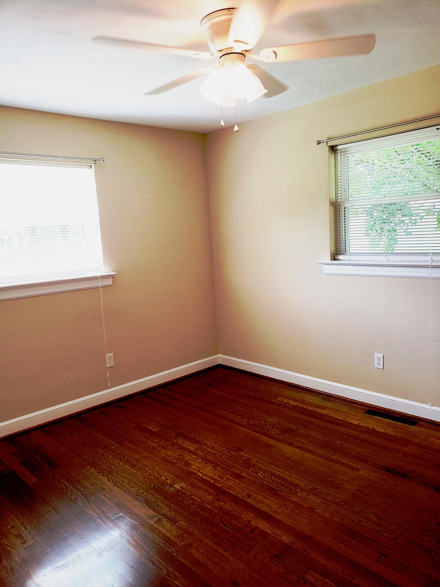 413 Raleigh Avenue Vinton, VA 24179 - Photo 12 of 21 Wed 1