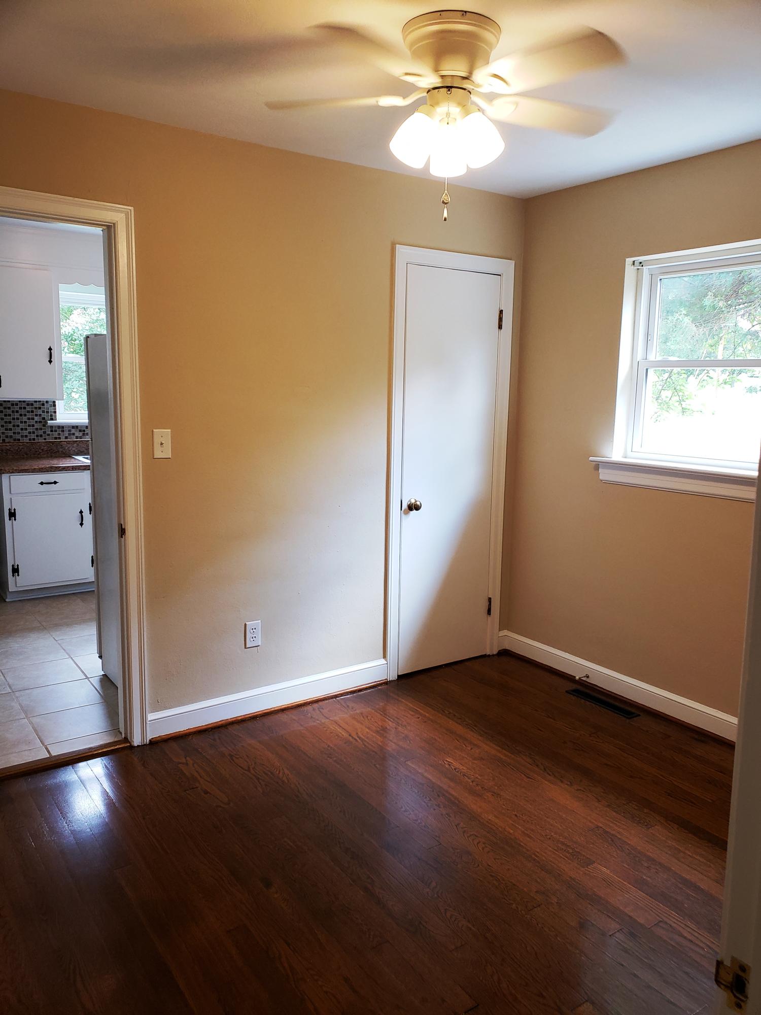 413 Raleigh Avenue Vinton, VA 24179 - Photo 14 of 21 Bedroom 3