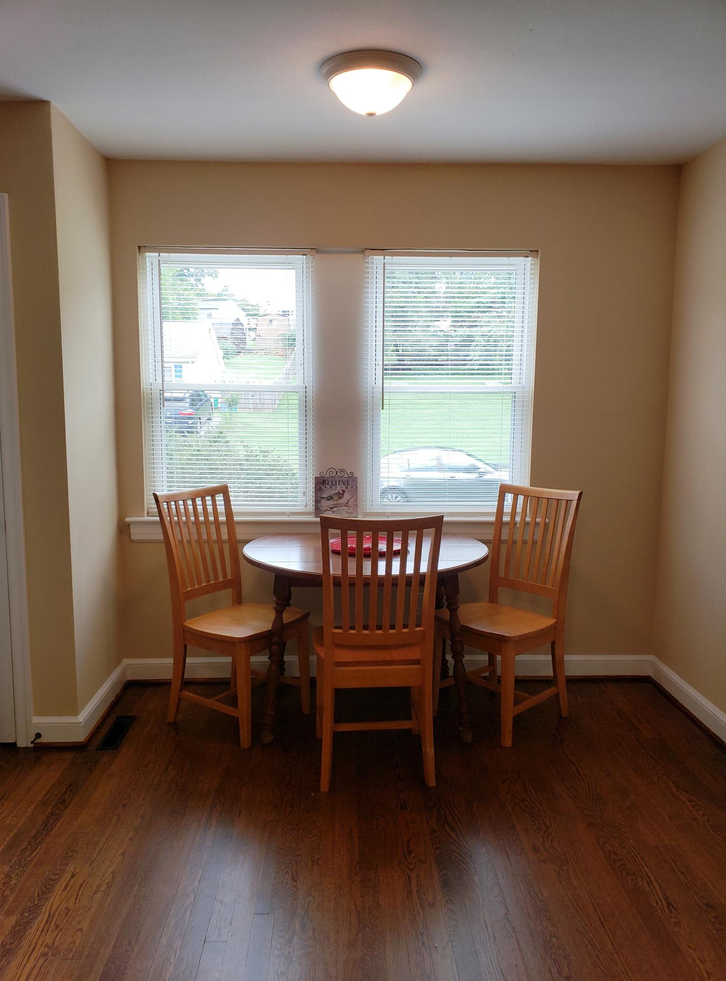 413 Raleigh Avenue Vinton, VA 24179 - Photo 16 of 21 Dining area 2