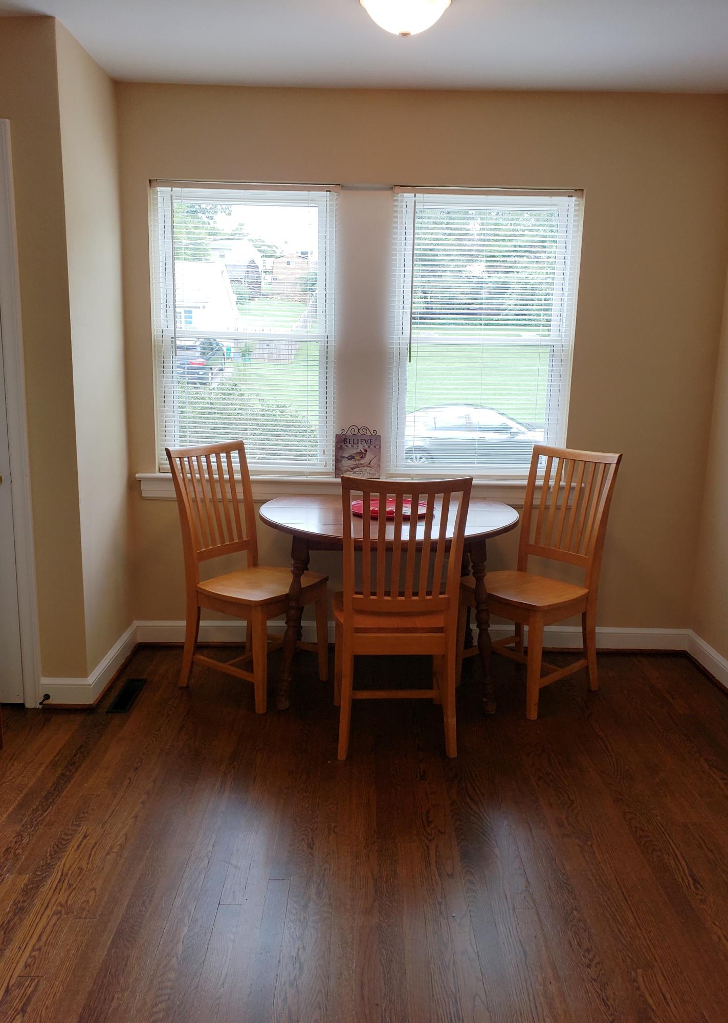 413 Raleigh Avenue Vinton, VA 24179 - Photo 17 of 21 Dining area 3