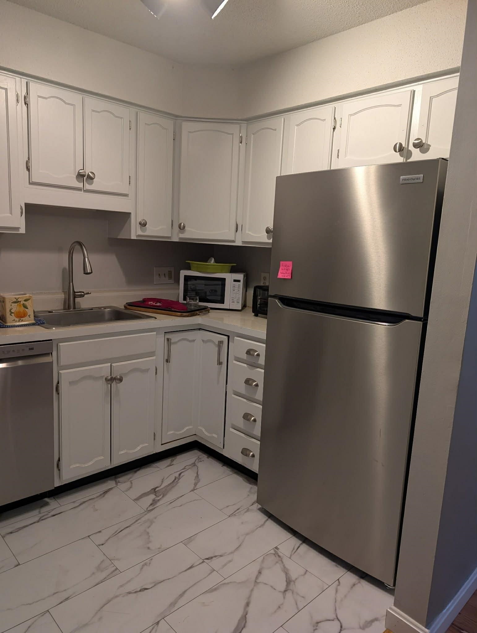 414 Spring Brook Circle Portsmouth, NH 03801 - Photo 11 of 44