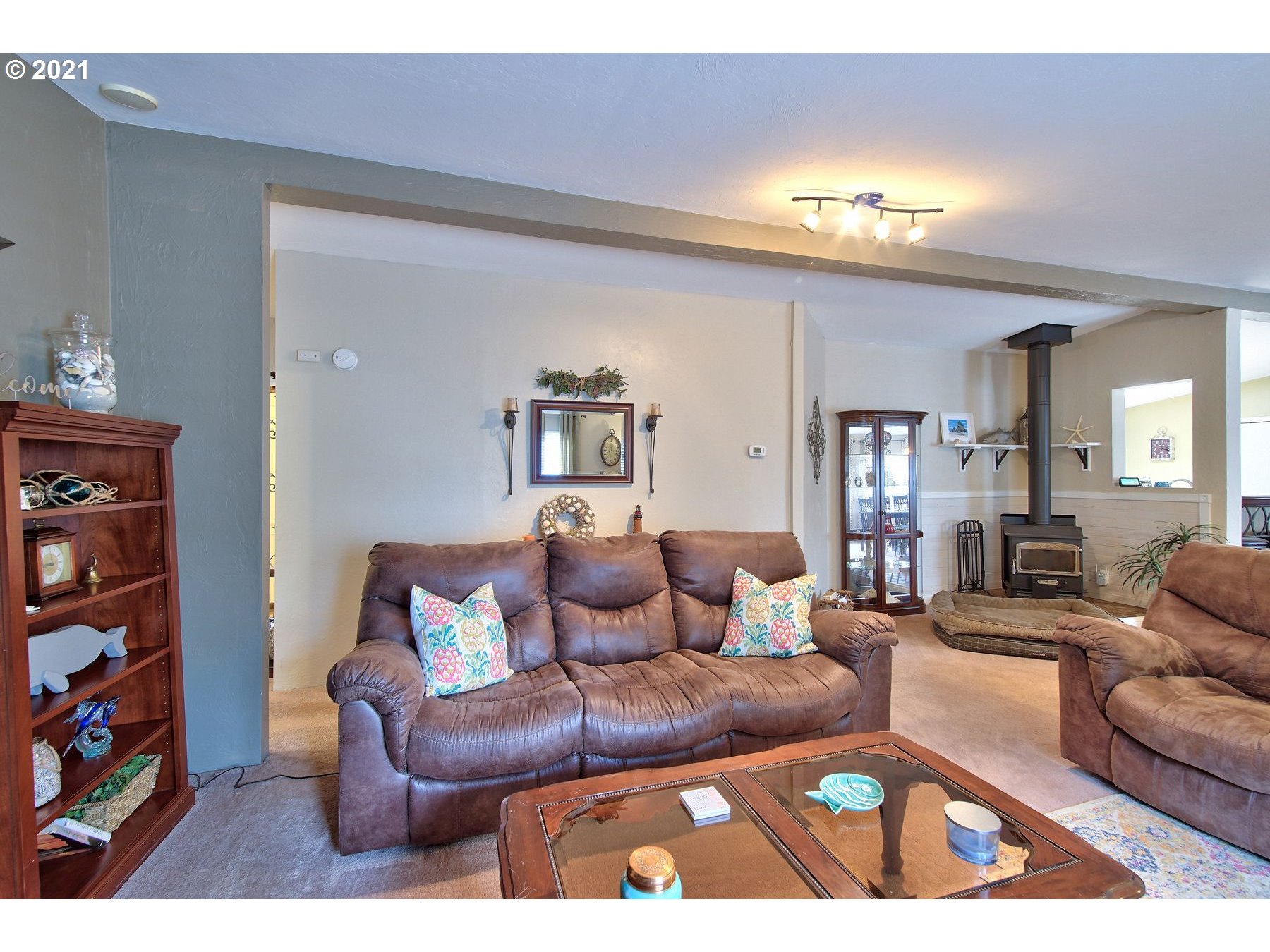 6700 Macleay Road Southeast Salem, OR 97317 - Photo 5 of 32 Gallery Image 5