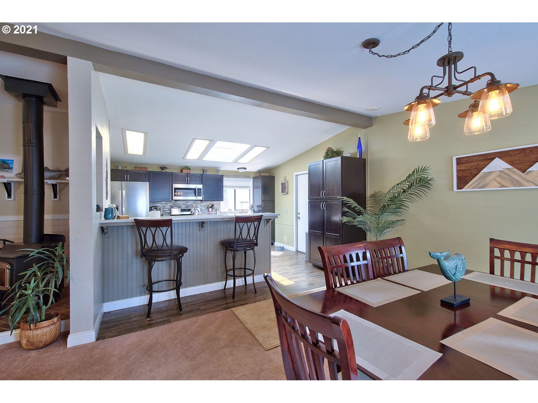 6700 Macleay Road Southeast Salem, OR 97317 - Photo 9 of 32 Gallery Image 9