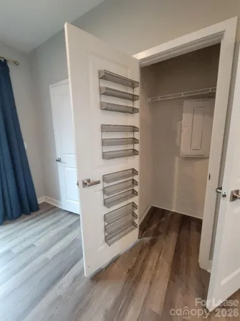 $2,950 | 3633 South Tryon Street, Charlotte, NC 28217