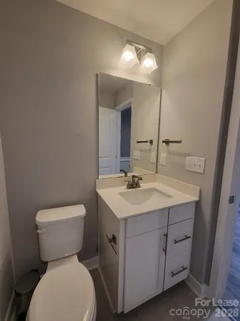 $2,950 | 3633 South Tryon Street, Charlotte, NC 28217