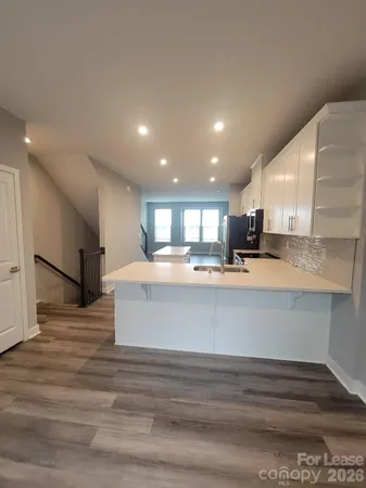 $2,950 | 3633 South Tryon Street, Charlotte, NC 28217