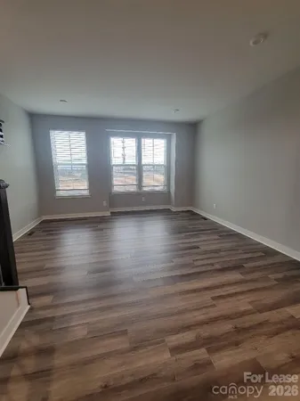 $2,950 | 3633 South Tryon Street, Charlotte, NC 28217