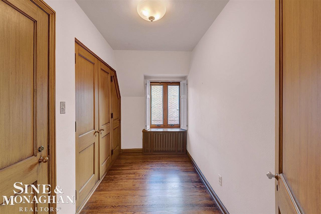 65 Moran Road Grosse Pointe Farms, MI 48236 - Photo 21 of 37