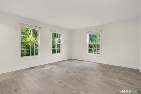$450,000 | 56 Portland Avenue, Unit 9, Redding, CT 06896