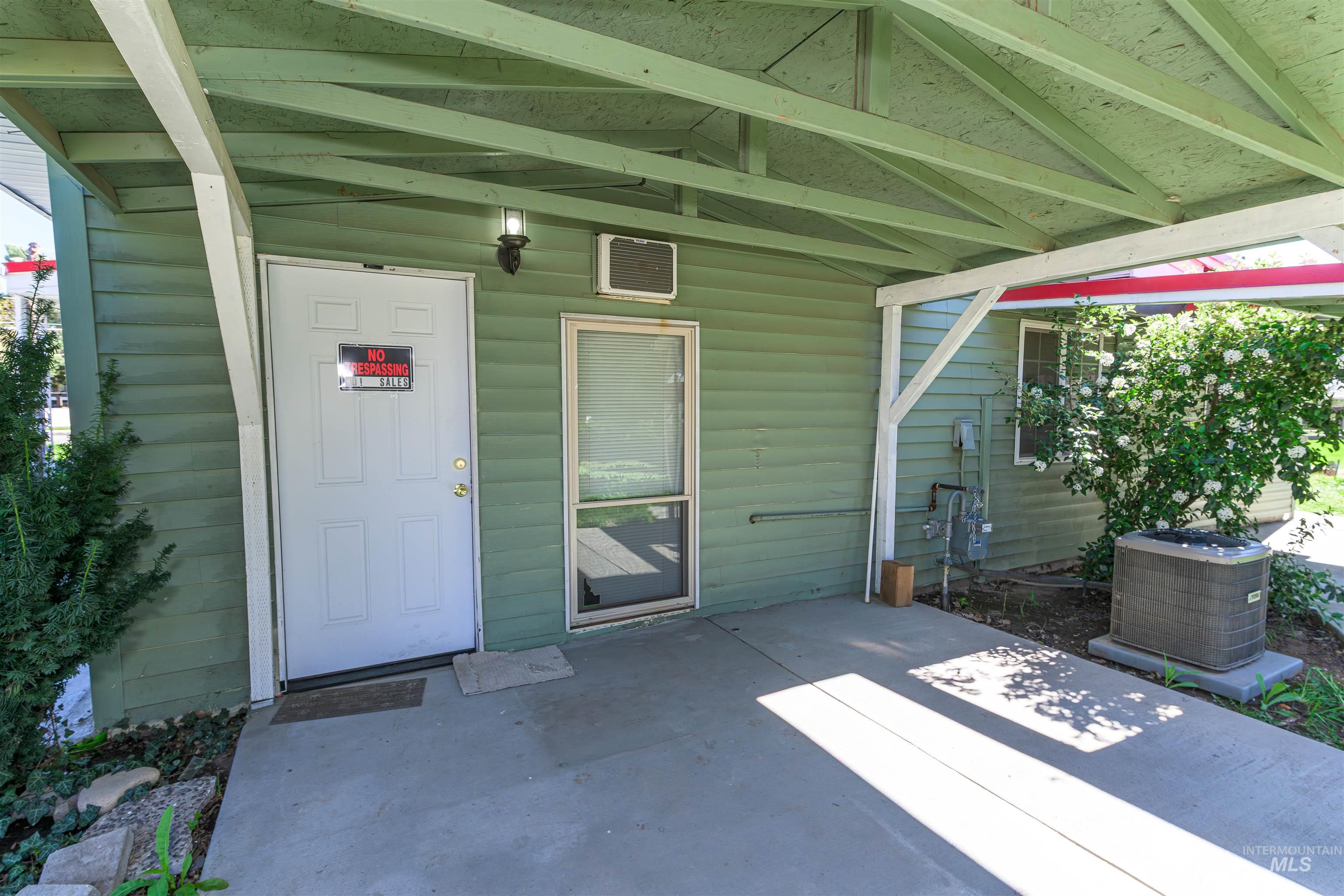 2003 North Cole Road Boise, ID 83704 - Photo 32 of 40 View of exterior entry with a porch