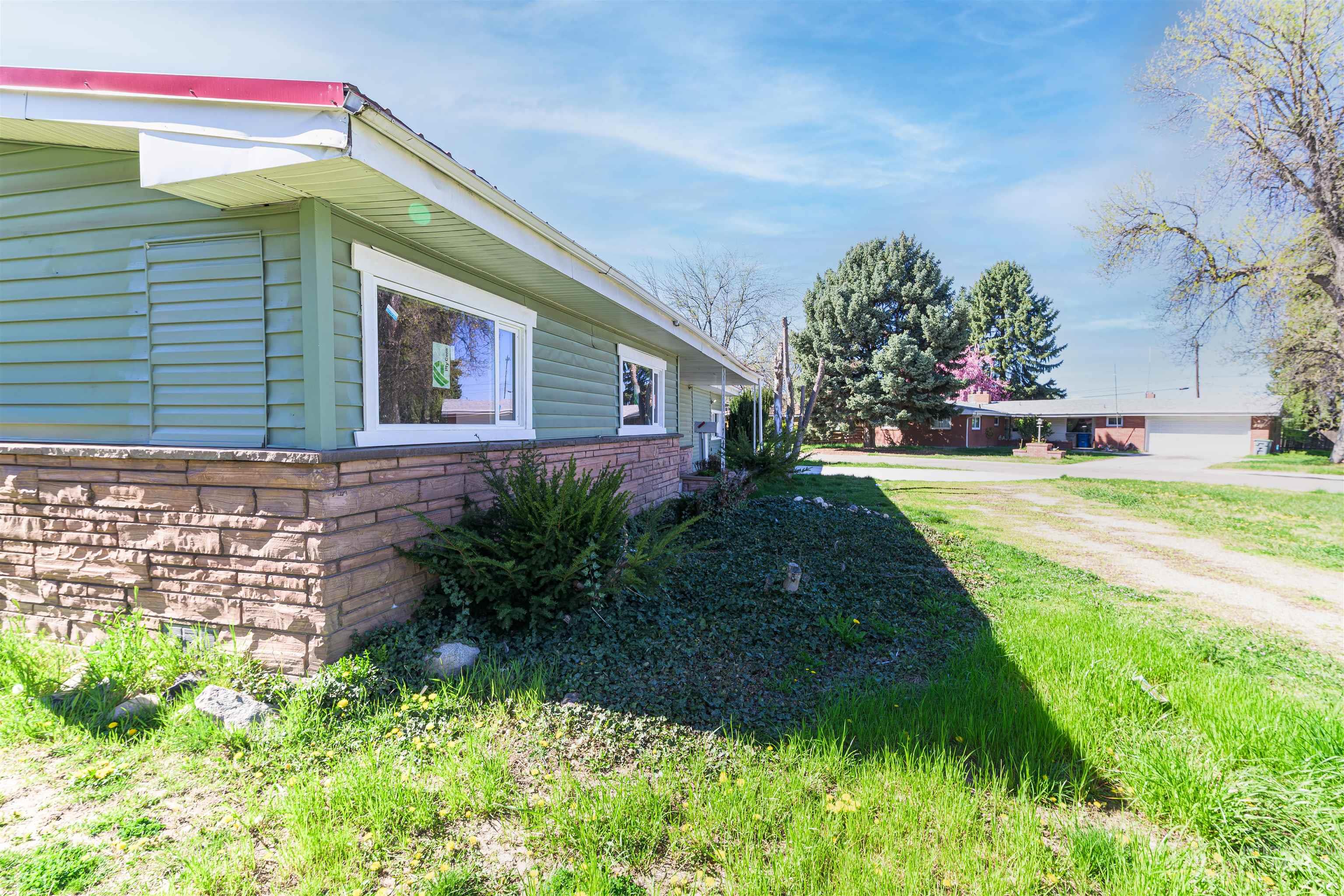 2003 North Cole Road Boise, ID 83704 - Photo 39 of 40 View of property exterior featuring brick siding