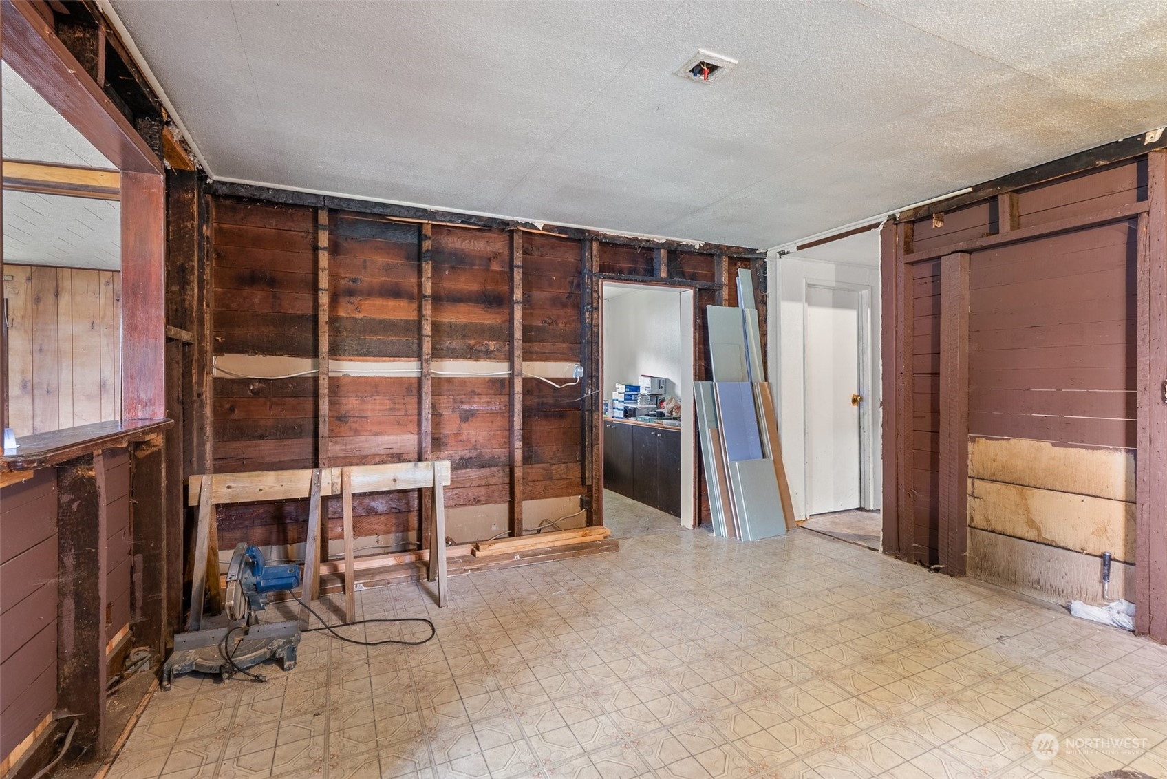 32 Fairley Street Raymond, WA 98577 - Photo 13 of 34