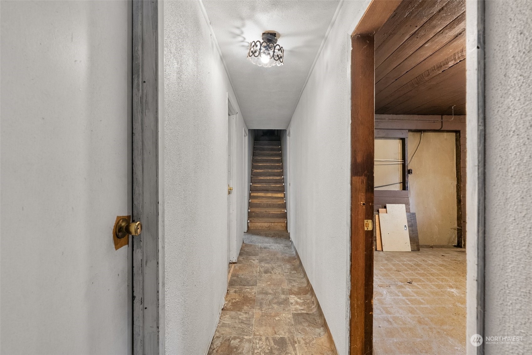 32 Fairley Street Raymond, WA 98577 - Photo 15 of 34