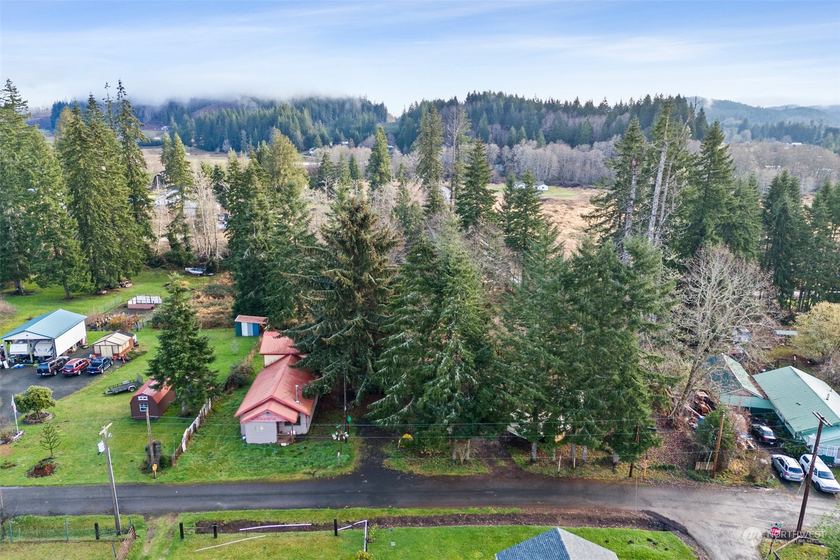 32 Fairley Street Raymond, WA 98577 - Photo 6 of 34