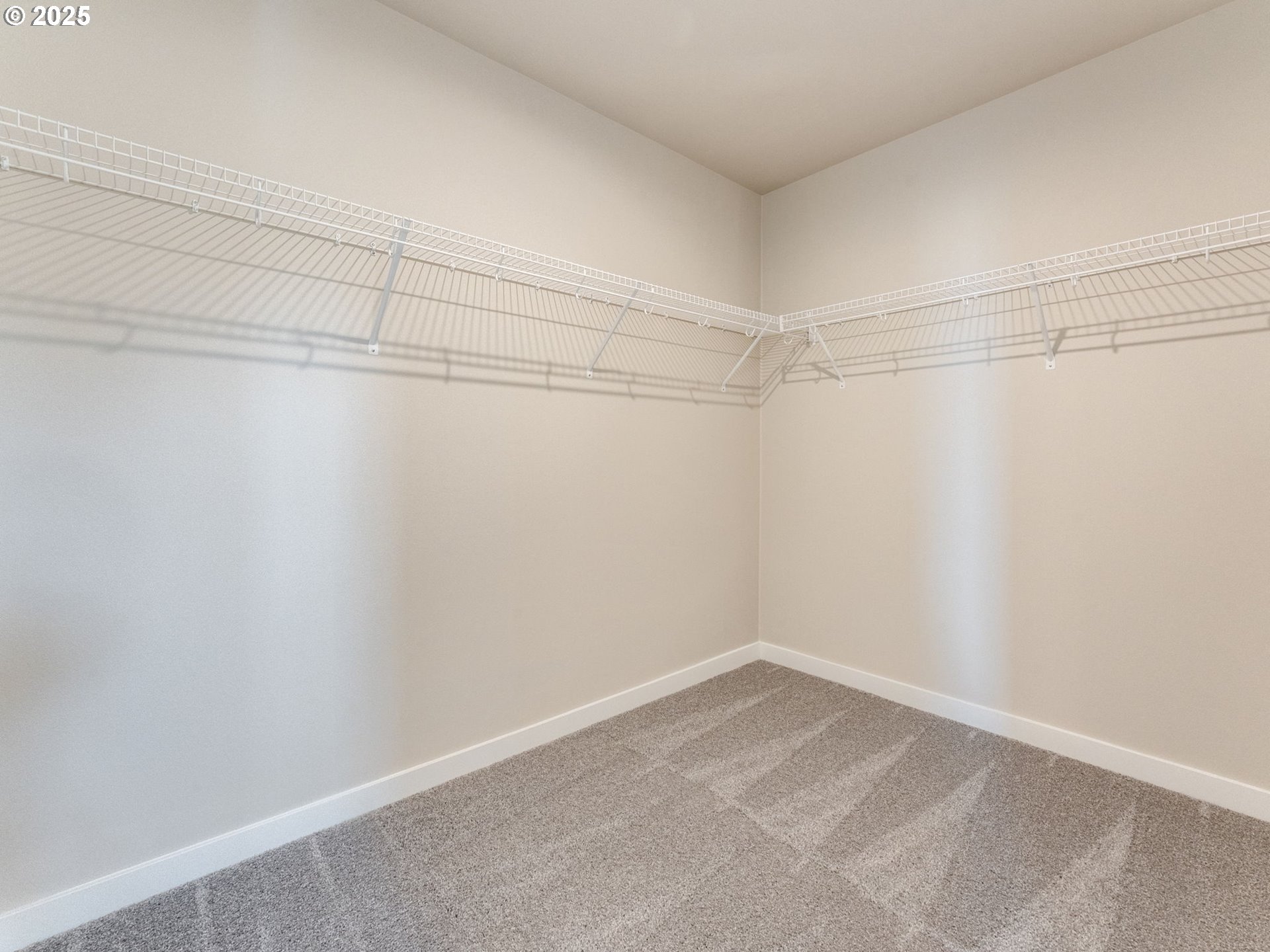 2041 Northeast Ridge Run Lane Estacada, OR 97023 - Photo 34 of 40 Owner's Suite Bedroom